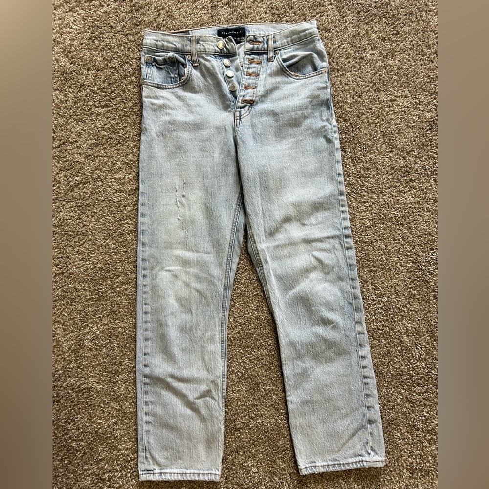 Aeropostale Women’s Light Blue Straight Jeans